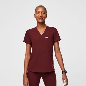 FIGS Catarina scrub top - burgundy